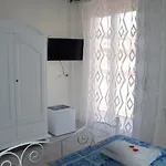 לינה וארוחת בוקר Sottolestelle