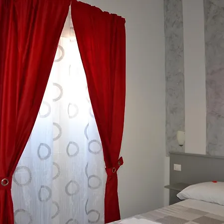 ベッド・アンド・ブレックファスト Sottolestelle リカータ